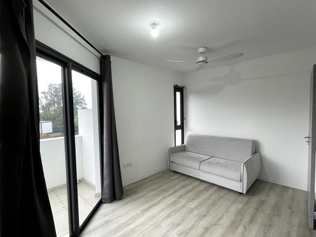 STUDIO MEUBLE LE TAMPON