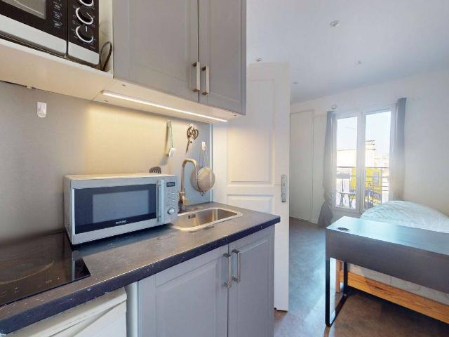 Studio meublé, Paris 10ème