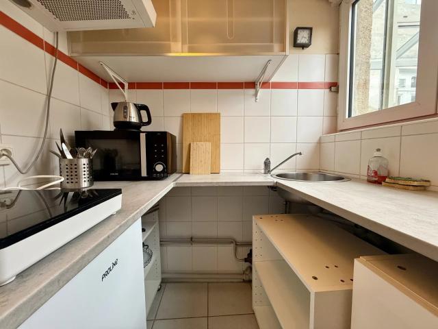 STUDIO MEUBLÉ – PLACE JEAN JAURÈS
