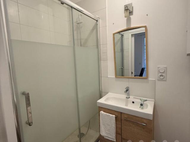 STUDIO MEUBLE PLEIN CENTRE Rue des Vieilles Boucheries