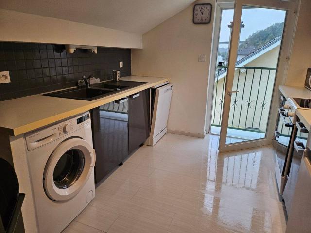 Studio meublé près de 32m2 au sol