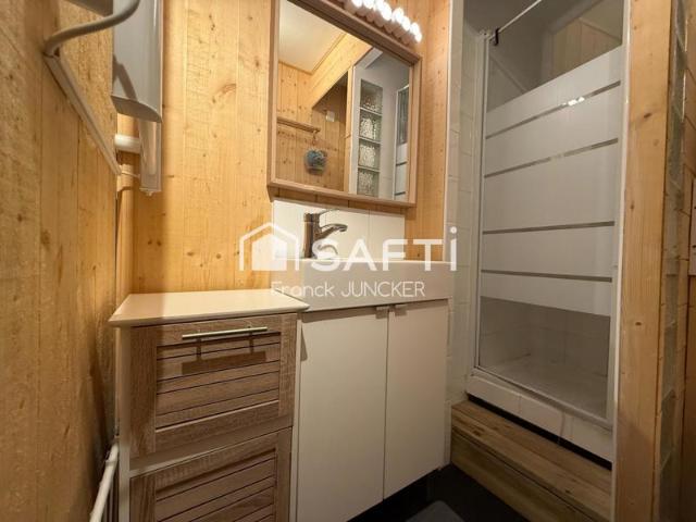 Appartement meublé avec parking prêt à vivre ou Investissement clé en main