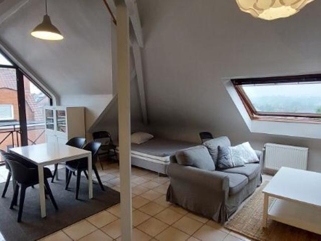 Studio meublé proche de toute commodités et gare 200m!