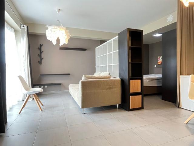 Studio meublé proche du centre de Tournai