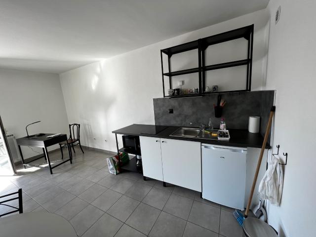 STUDIO MEUBLE PROX GEM Grenoble 38000