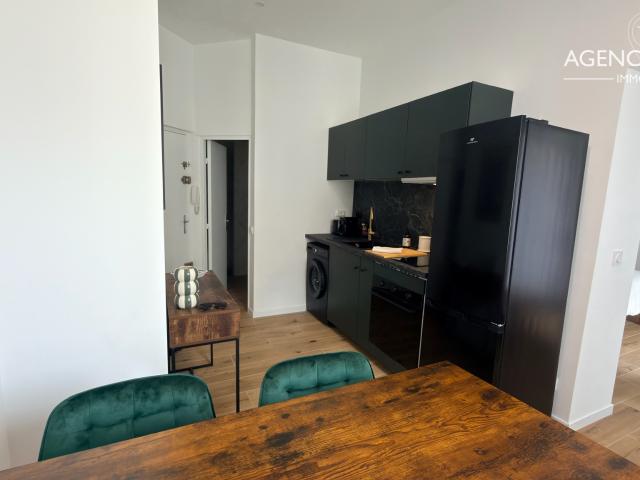 STUDIO MEUBLE PROX VIEUX PORT RUE SAINTE / RUE PARADI