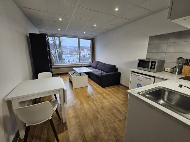 Studio meublé quartier européen