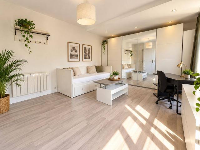 Studio meublé rénové avec vue sur le parc BIC Clichy