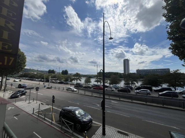 STUDIO MEUBLE ROUEN DROITE