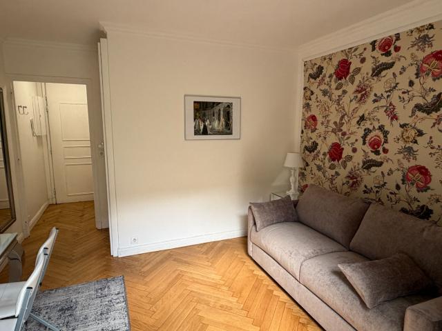 Studio meublé Versailles 1 pièce 18.55 m2 quartier Notre Dame, Versailles