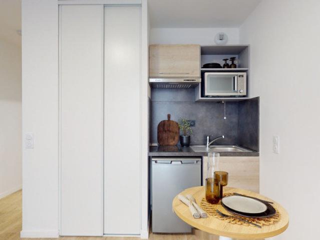 Studio meublé 14 m²