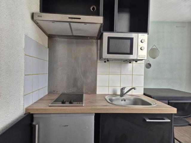 Studio meublé 15 m2 Rue de Venise