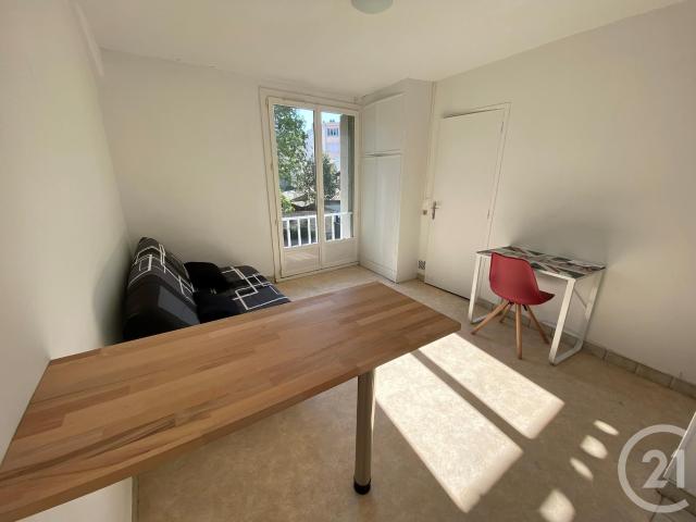 Studio meublé 16 m²