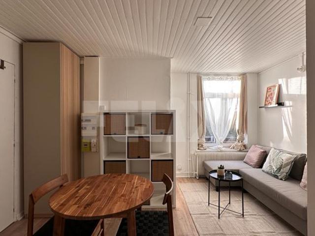 Studio meublé 19 m2 proche métro CHR