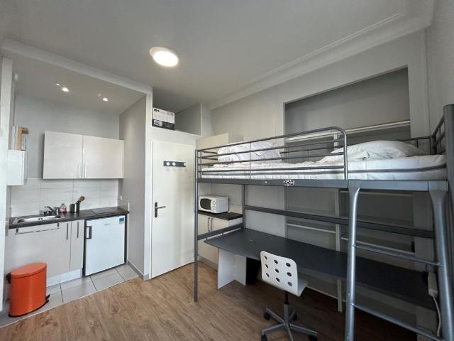 Studio meublé 11 m²