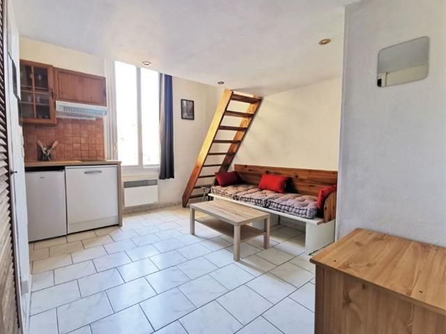 Studio meublé 13 m²