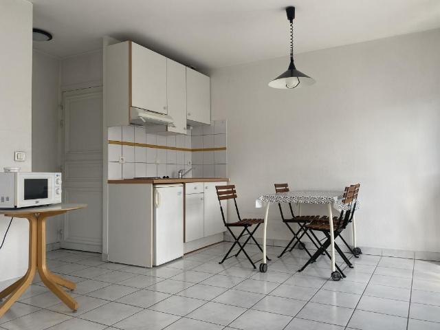 Studio meublé 24 m²