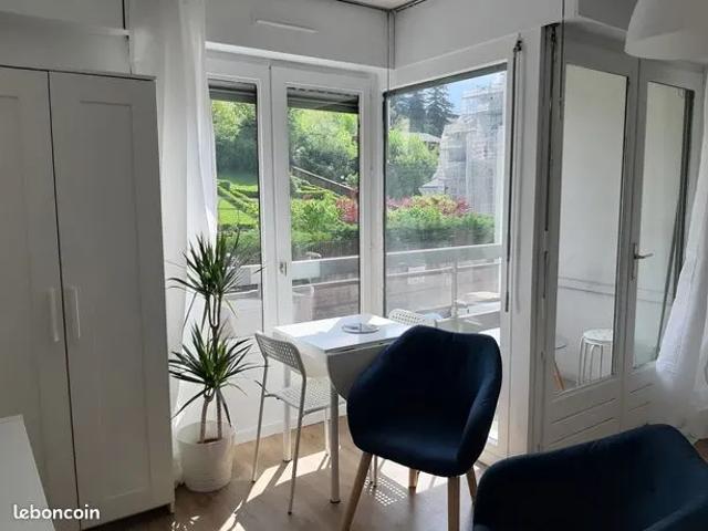 Studio meublé 24 m² à Aix les Bains avec place de parking