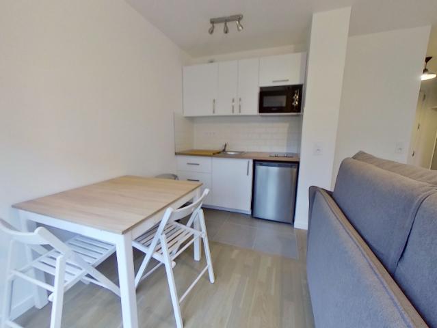 Studio MEUBLE 24.45 m2 LA GARENNE COLOMBES