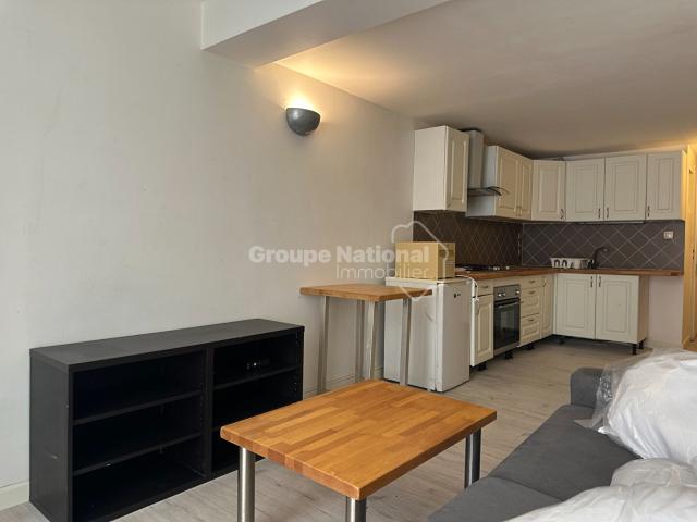 Studio meublé 24m² RDC LE LUC