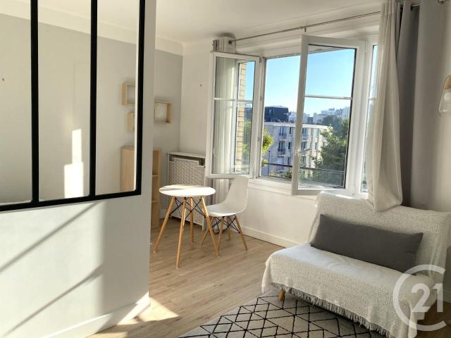 Studio meublé 27 m²