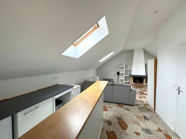 Studio meublé 29m2 + stockage La Chapelle en Serval