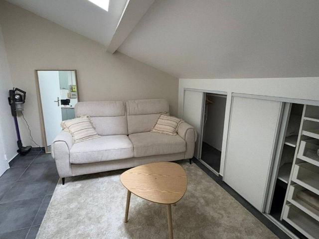 Studio meublé 20m2 pour étudiant Nice centre ville