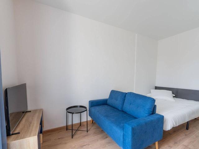 Studio meublé 22m2 Balcon Centre de Lézignan