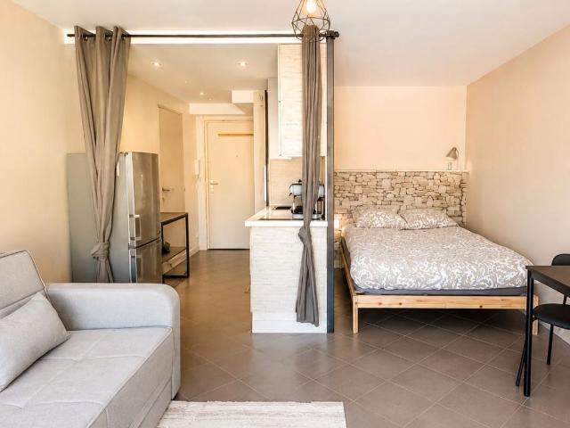 Studio meublé 23 m²
