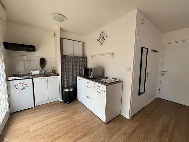 STUDIO MEUBLE 23 M² RUE DE LA LIBERTE