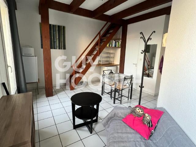 STUDIO MEUBLE 23.80 m2 PROCHE GARE