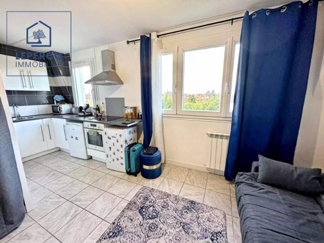 STUDIO Meublé 23m2 Centre Ville de CREPY EN VALOIS