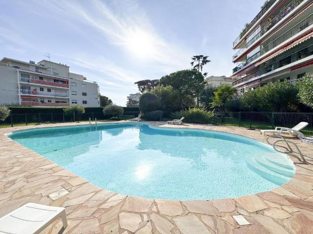 Studio meublé 35 m²