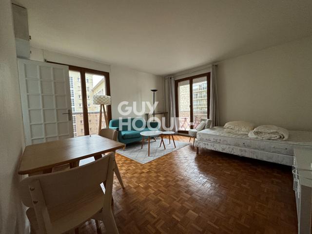 Studio MEUBLE 30 m² Paris 15ème Porte de Versailles