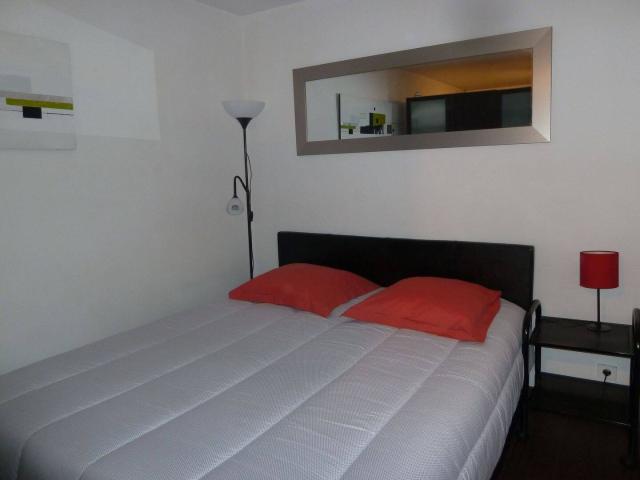 STUDIO MEUBLE 31 m2 PROCHE CENTRE ERMONT
