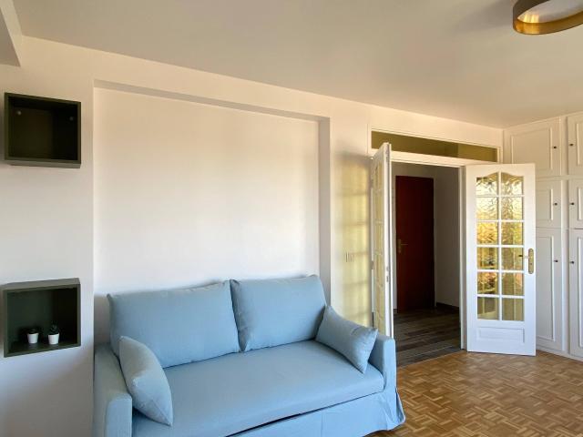Studio meublé 31 m² avec balcon et cave — Quartier du Plant