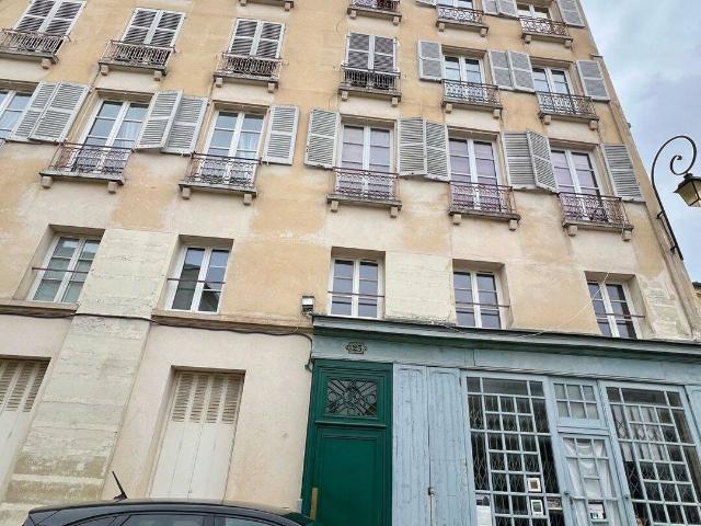 ️ Studio meublé 31,90 m² Rue des Récollets, Versailles