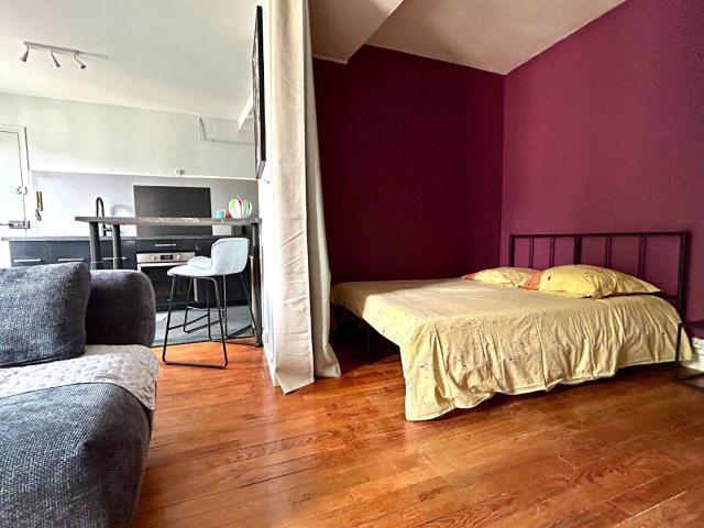 STUDIO MEUBLÉ 32,20 m² MARINES