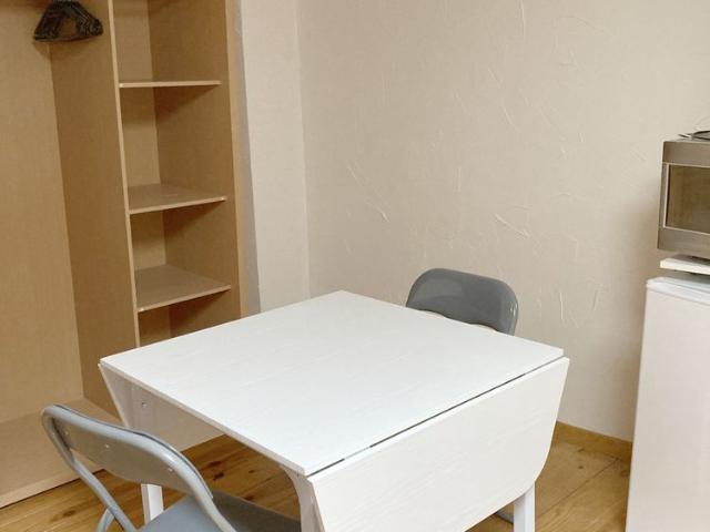 Studio meublé 33m2 2ème étage