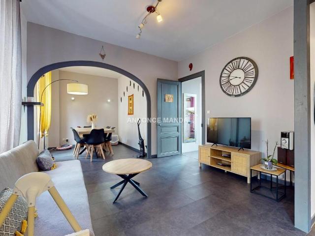 Studio meublé 49 m²