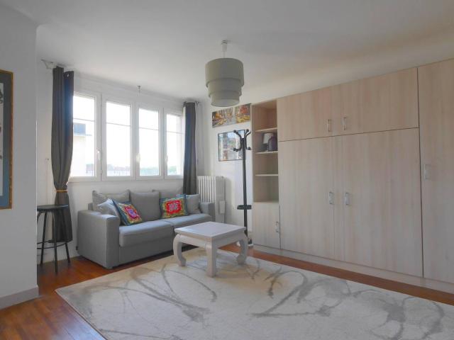 Studio meublé