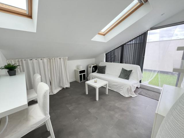 Studio meublé – 805.00 CC – Rueil Malmaison