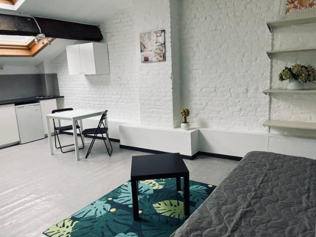 studio meublé