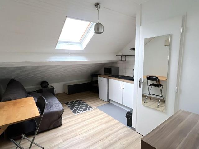 Studio meublé 9 m²
