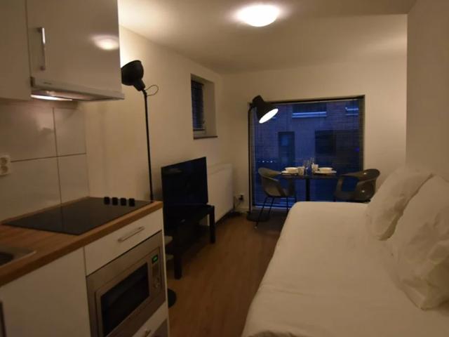 Studio Meublée Plakstraat, Sittard À Louer