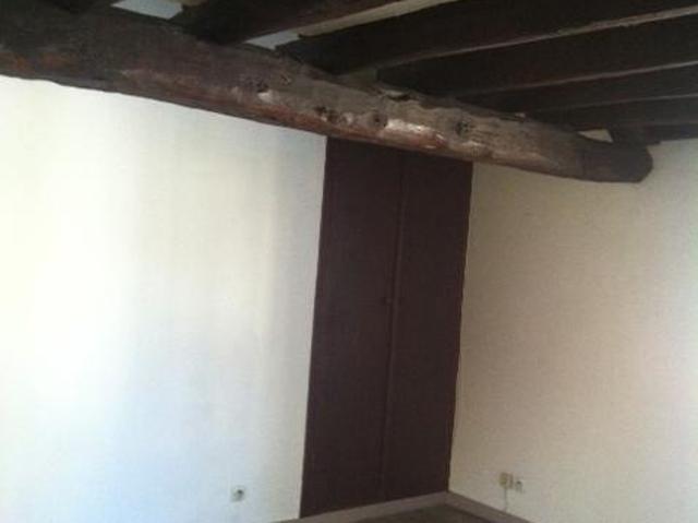 Studio + mezzanine + garage