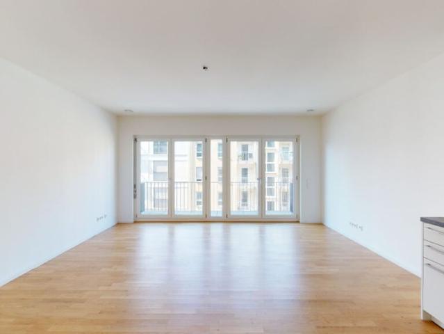 Studio mit Balkon im Palais an den Höfen