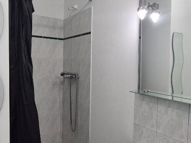 Studio non meublé Clichy