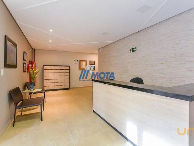 Studio na Conselheiro Araújo Centro Curitiba PR, aluguel por R$ 1.850
