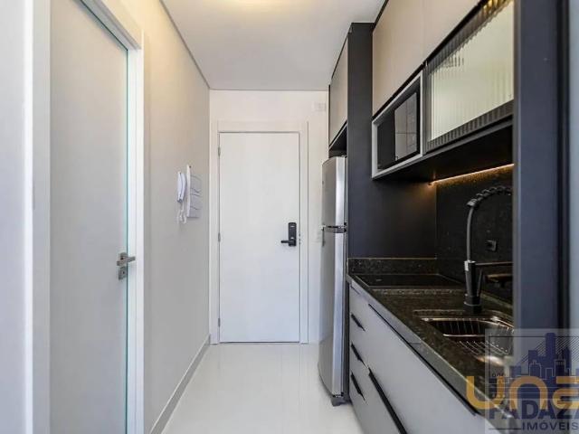 Studio na André de Barros Centro Curitiba PR, aluguel por R$ 2.300